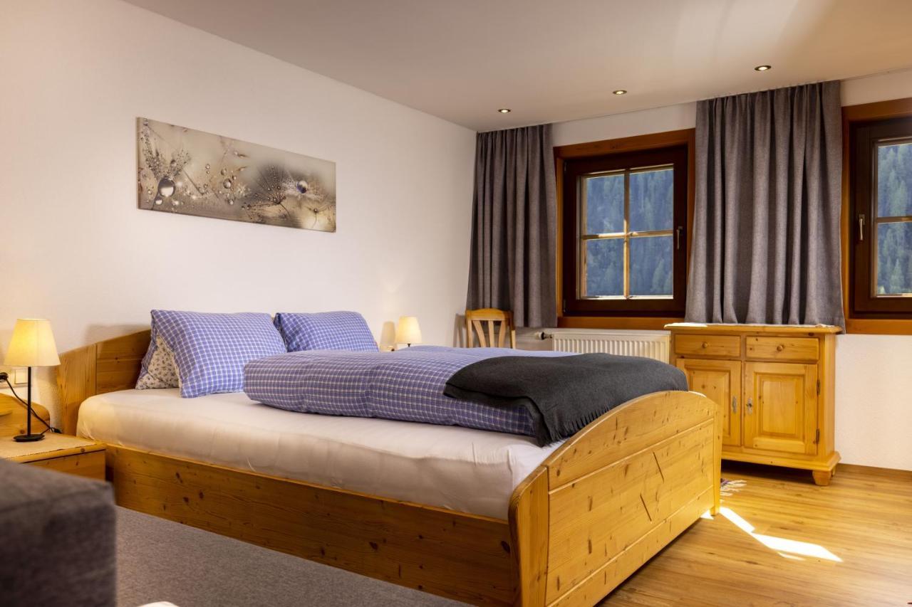 Apartamento Haus Arnika Sankt Jakob in Defereggen Exterior foto